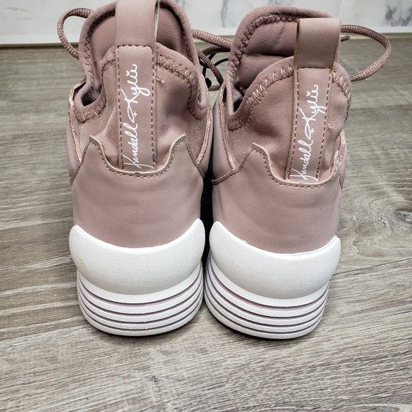 Kendall + kylie dusty rose tennis shoes size 8.5 - Picture 3 of 6